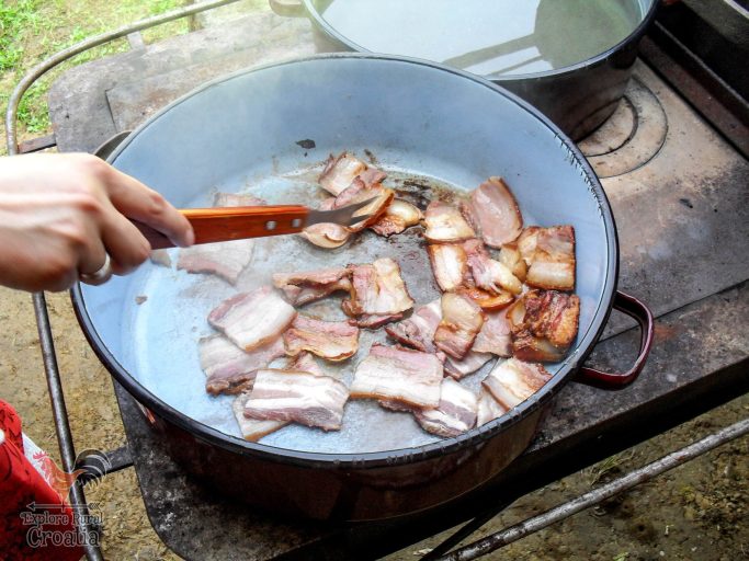Homemade bacon for strength